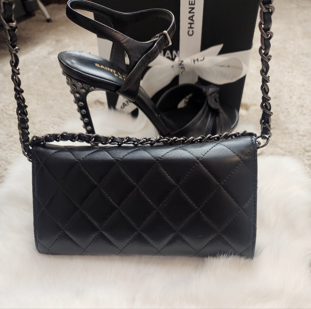 1️⃣1️⃣0️⃣0️⃣ CHANEL Black Quilted Leather Wallet - Picture 13 of 13
